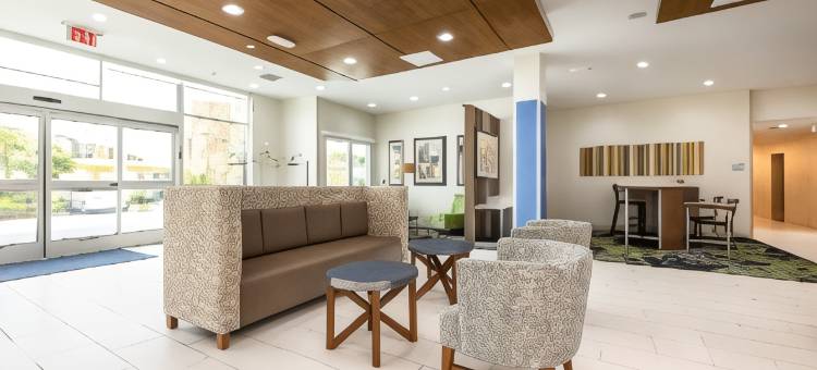 圣何塞硅谷智选假日套房酒店(Holiday Inn Express & Suites San Jose – Silicon Valley)图片