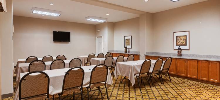 Candlewood Suites 迪尔帕克(Candlewood Suites Deer Park)图片