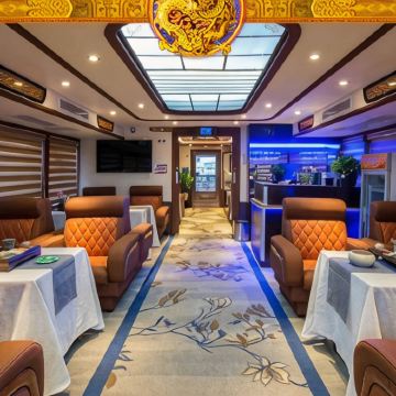 广西桂林+阳朔+漓江+龙脊梯田6日5晚跟团游