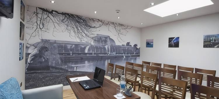 西拉芬汉默史密斯酒店(Seraphine Hammersmith Hotel)图片