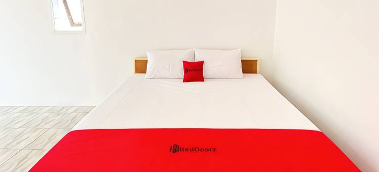 岩望新客运站红多兹酒店(RedDoorz near Terminal Baru Pasuruan)图片