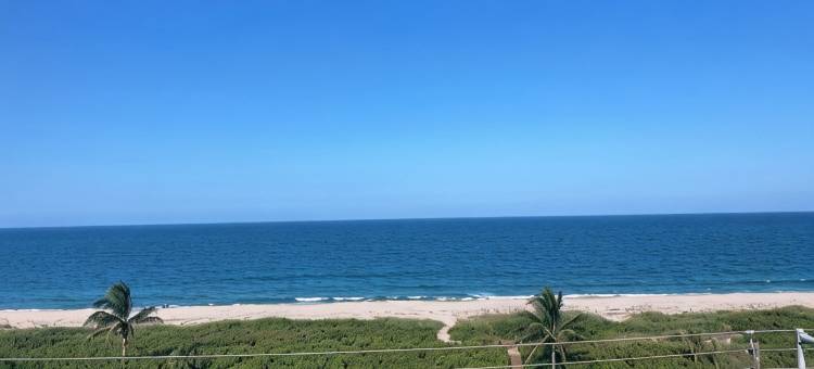 2卧2卫北哈钦森岛(介于皮尔斯堡与维罗海滩之间)海景公寓(2/2 oceanview condo on N. Hutchinson Island between Fort Pierce and Vero Beach)图片