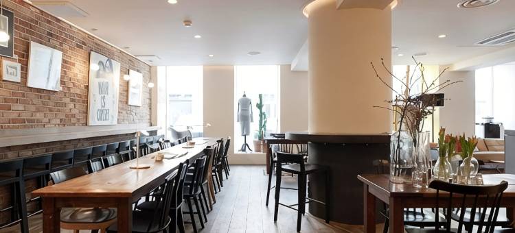 联排别墅设计水疗酒店(Townhouse Hotel & Spa Maastricht)图片
