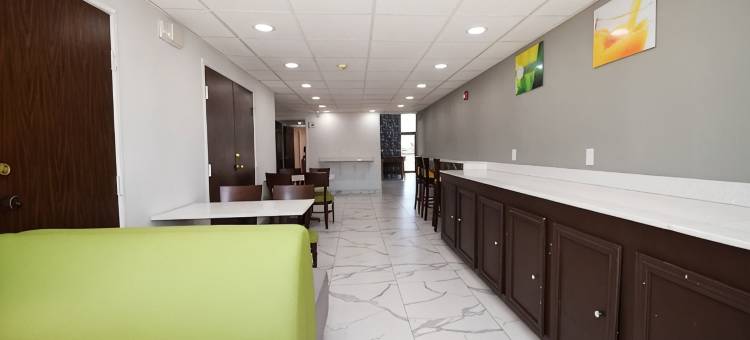 萨尔弗斯普林斯品质酒店及套房(Quality Inn & Suites Sulphur Springs)图片