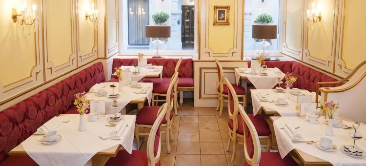 罗马大帝城堡酒店(Schlosshotel Römischer Kaiser)图片