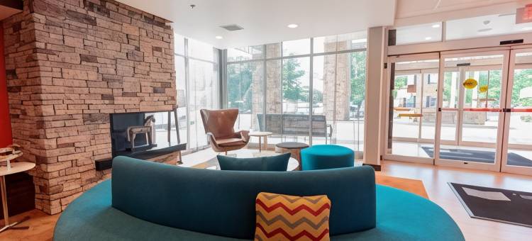 亚特兰大伍德斯托克万枫酒店及套房(Fairfield Inn & Suites Atlanta Woodstock)图片