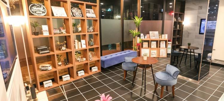 利夫马克斯酒店-三河安城站前店(HOTEL LiVEMAX Mikawaanjo Ekimae)图片