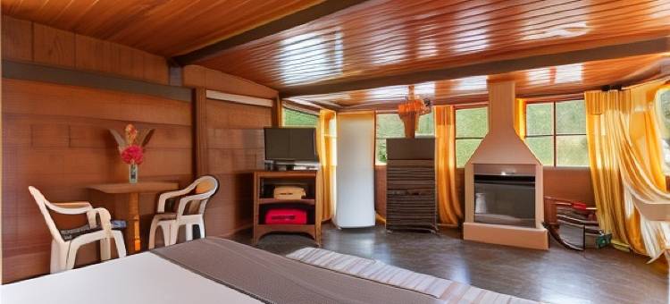 木屋(Wood House)图片