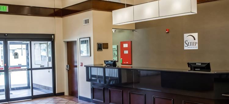 派因维尔 - 亚历山卓舒眠套房酒店(Sleep Inn & Suites Pineville - Alexandria)图片