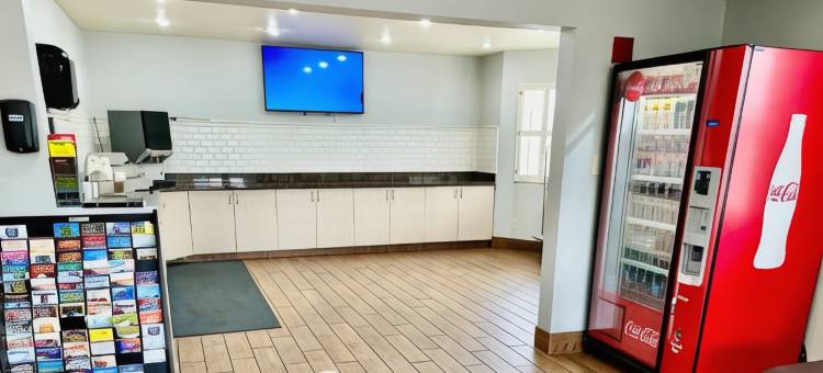 费拉格尔斯塔夫I-40东G6酒店(Studio 6 Flagstaff, AZ)图片