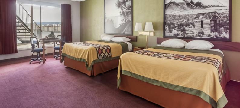 韦尔斯速8酒店(Super 8 by Wyndham Wells)图片