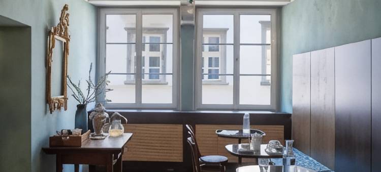 戈尔登斯特恩联排别墅酒店(Goldenstern Townhouse)图片