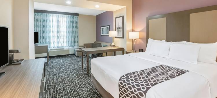 韦瑟福德拉昆塔温德姆套房酒店(La Quinta Inn & Suites by Wyndham Weatherford OK)图片