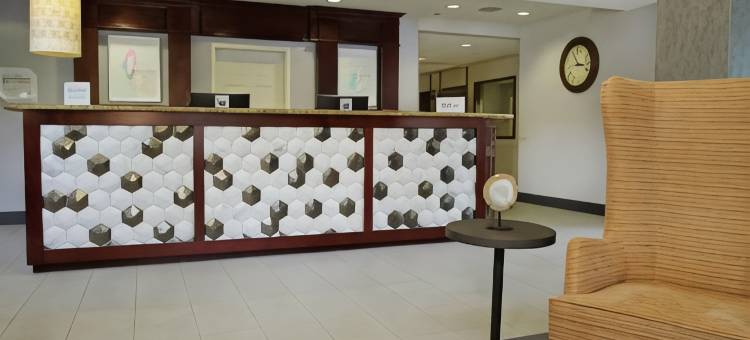 索诺玛县机场希尔顿花园酒店(Hilton Garden Inn Sonoma County Airport)图片