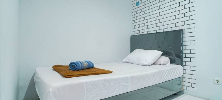 红色伙伴北卡永花园伊斯兰别墅酒店(Pekayon Garden House Syariah RedPartner)图片