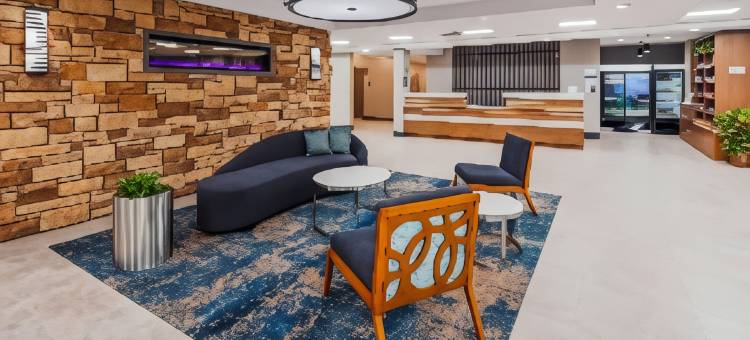 贝斯特韦斯特优质艾桑提优质酒店(Best Western Plus Isanti)图片