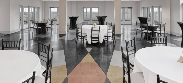 塔尔萨俱乐部格芮希尔顿精选酒店(Tulsa Club Hotel, Curio Collection by Hilton)图片