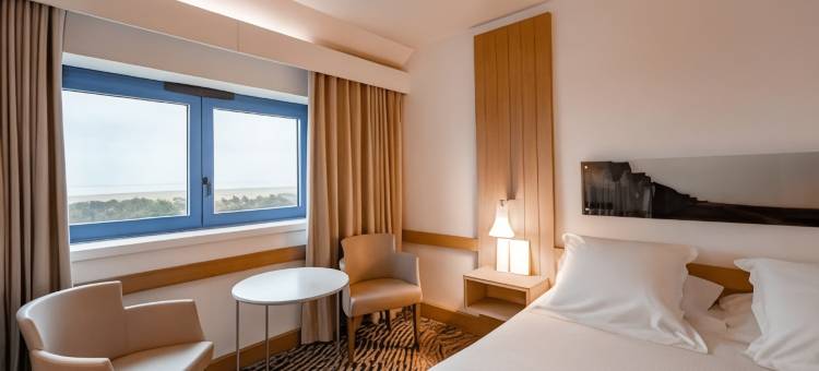 乌伊斯垂汉塔拉苏尔 Spa 酒店(Thalazur Ouistreham - Hôtel & Spa)图片