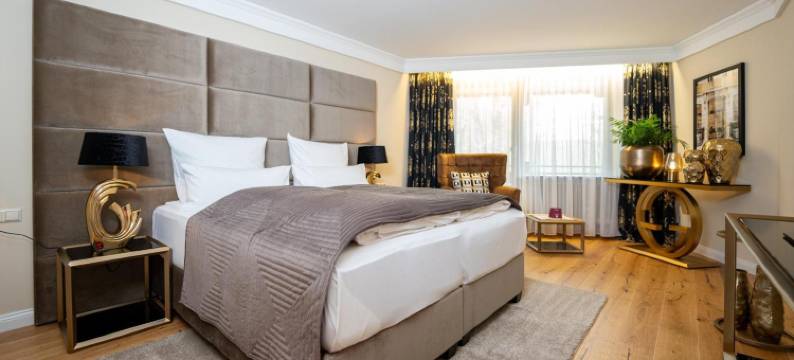 露伊瑟沃德酒店(Waldhotel Luise)图片