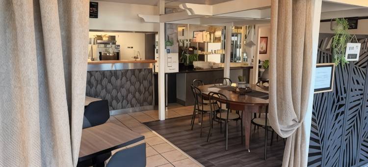 莱斯卡尔快捷酒店(Brit Hotel Essentiel Pau Lescar)图片