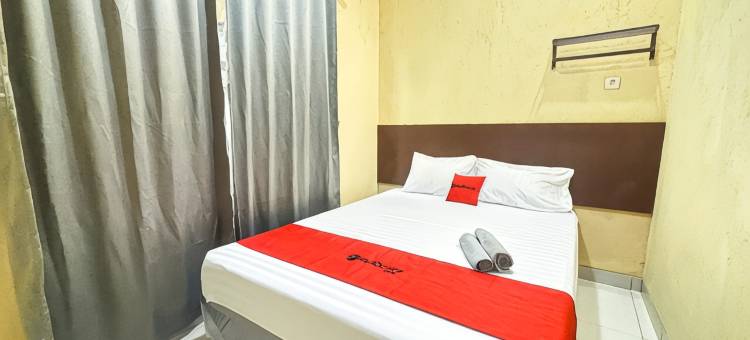 RedDoorz near RS Hermina Tangerang图片