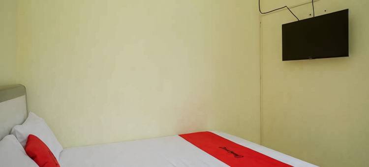 红门酒店-近三宝垄恩加利安佩尔马塔美迪卡医院(RedDoorz Near RS Permata Medika Ngaliyan Semarang)图片