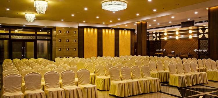 瓦赛黄金战车酒店-水疗酒店(Golden Chariot Vasai - Hotel and Spa)图片