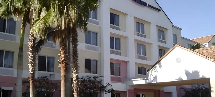 西棕榈滩朱庇特万枫酒店及套房(Fairfield Inn & Suites West Palm Beach Jupiter)图片