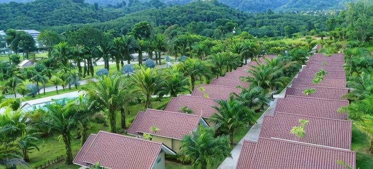 攀牙卡塔高尔夫度假村(Katathong Golf Resort & Spa)图片