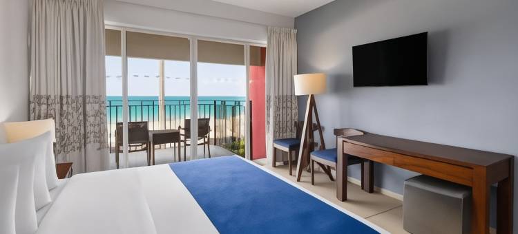 布塞里亚斯的Grand Decameron Complex, A Trademark 全包酒店(Grand Decameron Complex Bucerias, A Trademark All Inclusive)图片