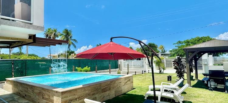 Beach Vibes: Pool w. Waterfall, Beach by El Yunque图片