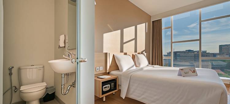 望加锡哈沙努汀维姿普莱姆酒店(Whiz Prime Hotel Hasanuddin Makassar)图片