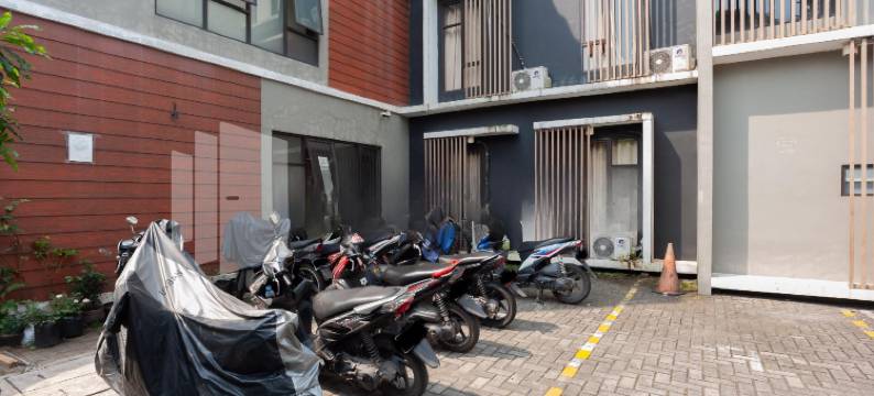 卡西拉西特拉拉亚伊斯兰酒店 红门合作酒店(Caseira Citra Raya Syariah Mitra RedDoorz)图片