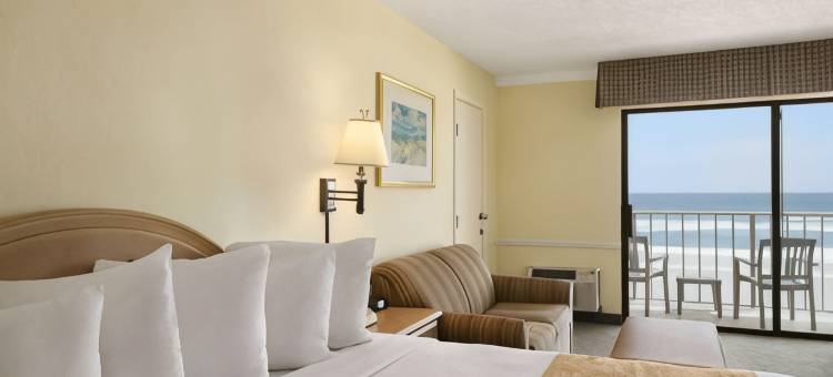 德通纳海滨戴斯酒店(Days Inn by Wyndham Daytona Oceanfront)图片