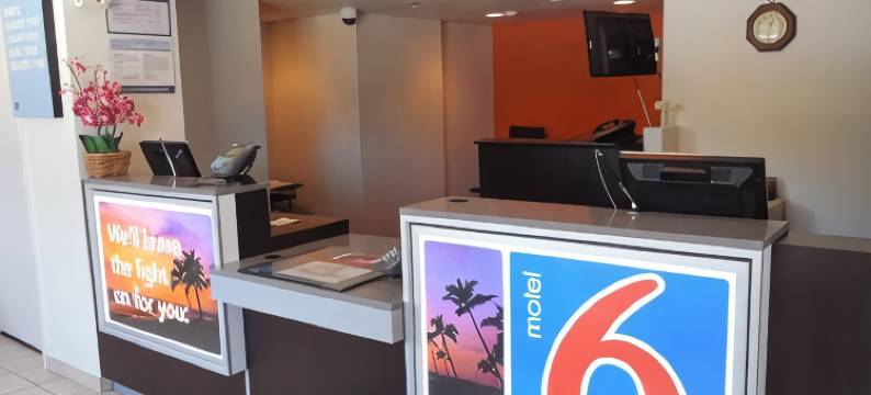 加州蒂梅丘拉6号汽车旅馆 - 历史老城(Motel 6 Temecula, CA - Historic Old Town)图片