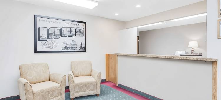 奥尔温速8酒店(Super 8 by Wyndham Oelwein)图片