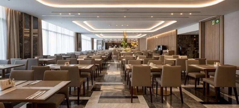 吉拉尔达中心酒店(Hotel Giralda Center)图片