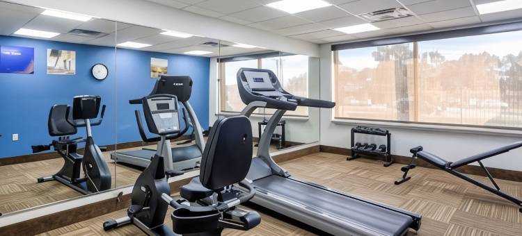 舒适套房酒店-阿托卡米灵顿(Comfort Inn & Suites Atoka-Millington)图片