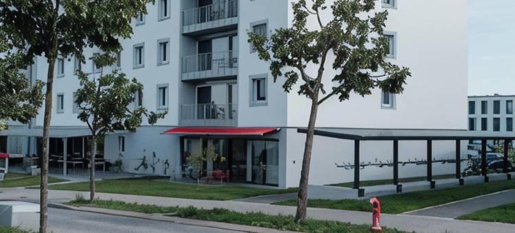 宜必思布勒格鲁耶尔酒店(Ibis Bulle la Gruyère)图片