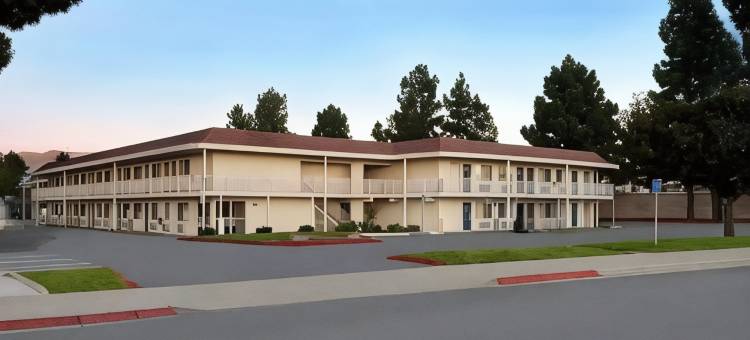 温德姆速8圣何塞(Super 8 by Wyndham San Jose)图片