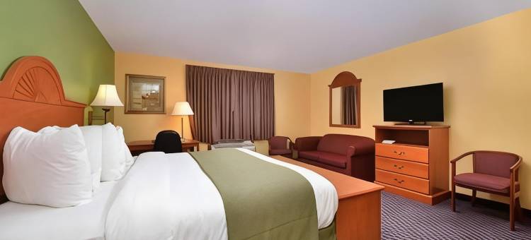 格林内尔凯艺套房酒店 - 近大学(Quality Inn & Suites Grinnell Near University)图片