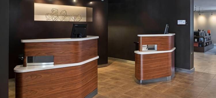 波士顿诺沃德/坎顿万怡酒店(Courtyard Boston Norwood/Canton)图片