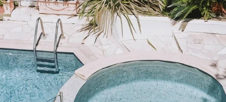 戛纳克罗阿斯特别墅酒店(Hôtel la Villa Cannes)图片