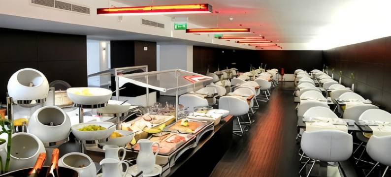 热罗尼姆斯8号酒店(Hotel Jeronimos 8)图片