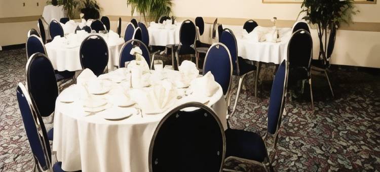 克兰布鲁克赫瑞泰格酒店及会议中心(Heritage Inn Hotel & Convention Centre - Cranbrook)图片