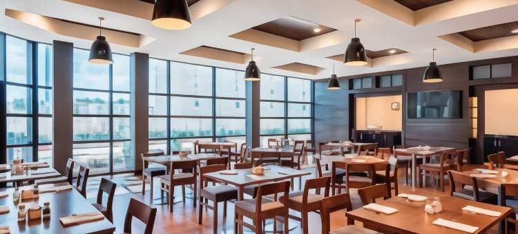 休斯顿能源大道福朋喜来登酒店(Four Points By Sheraton Houston Energy Corridor)图片