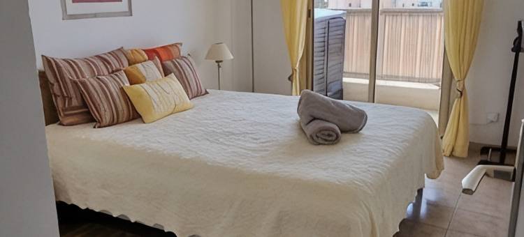 F2 New Bright Beautiful Near Sea Airport and Amenities AC Wifi Terrace Garage图片