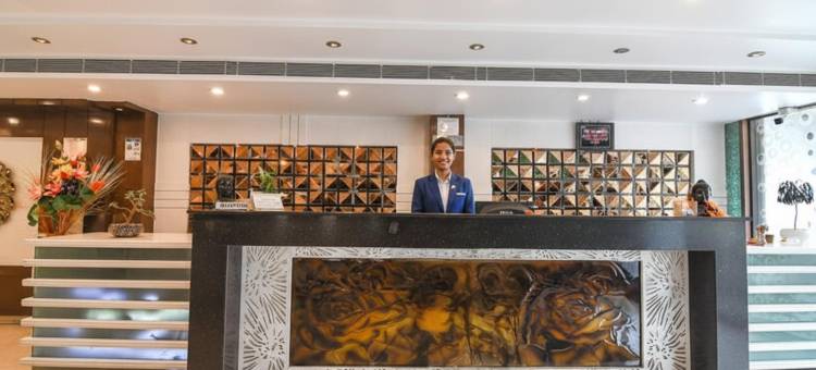 Fabhotel拉吉住宅二号酒店(Fabhotel Raj Residency II)图片