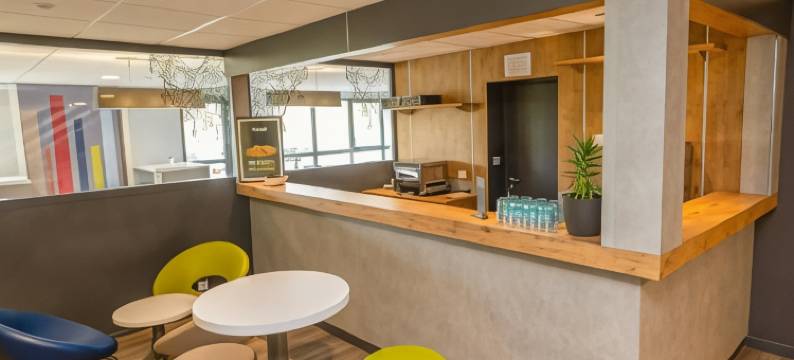 布雷斯特南普卢加斯泰勒宜必思快捷酒店 - 全新翻修的酒店(Ibis Budget Brest Sud Plougastel - hôtel rénové)图片