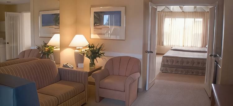科罗拉多岛贝斯特韦斯特优质套房酒店(Best Western Plus Suites Hotel Coronado Island)图片